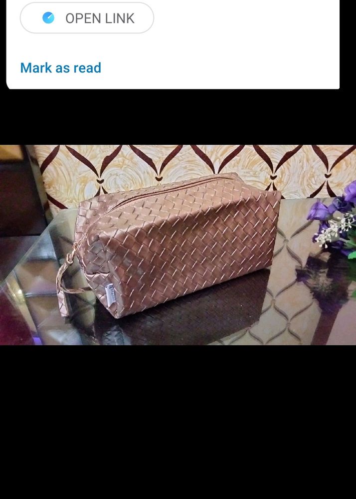 My Glamm Bridal Pouch