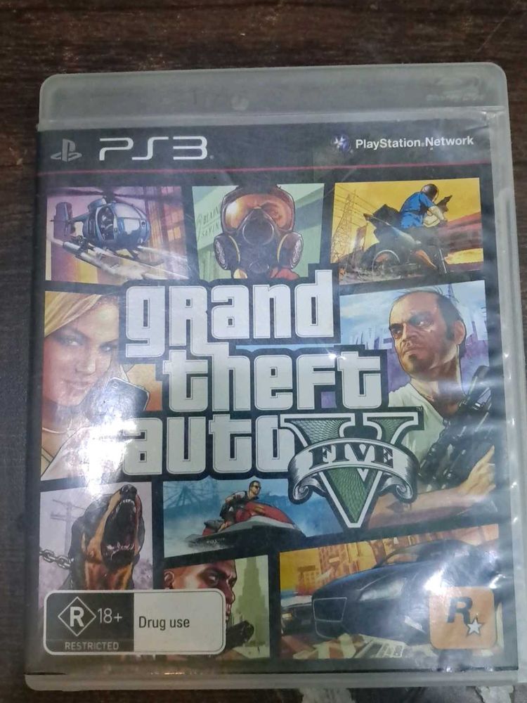 Grand Theft Auto V - PS3