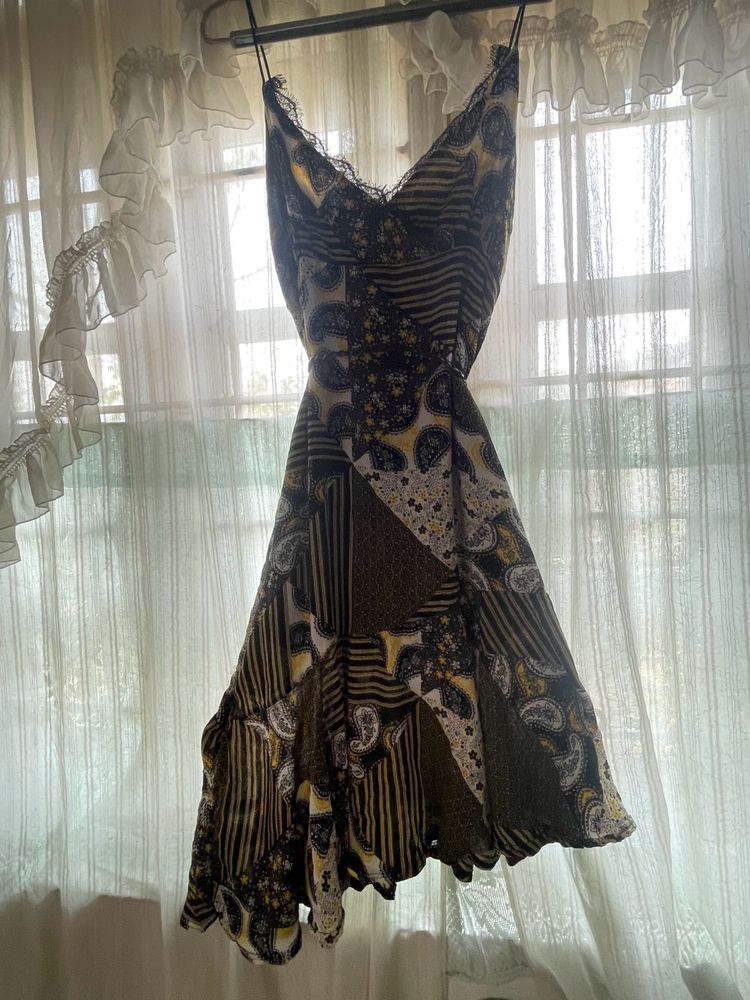 Asymmetrical Y2K Pinterest Vintage Lace Midi Dress