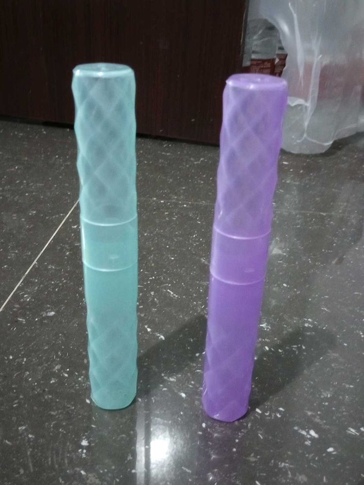 Tooth Brush Holder