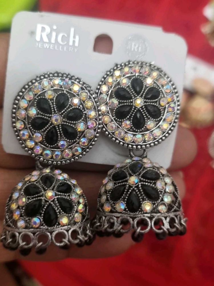 Rich Jewellery Jhumka Earrings