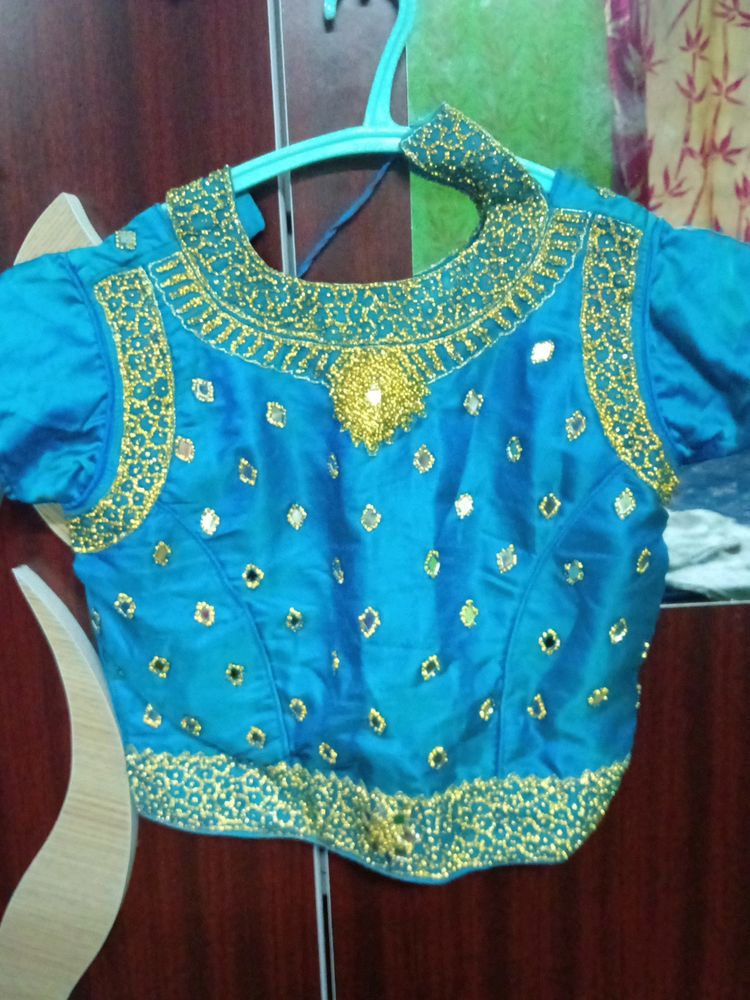 Multicolour Heavy Work Crop Top