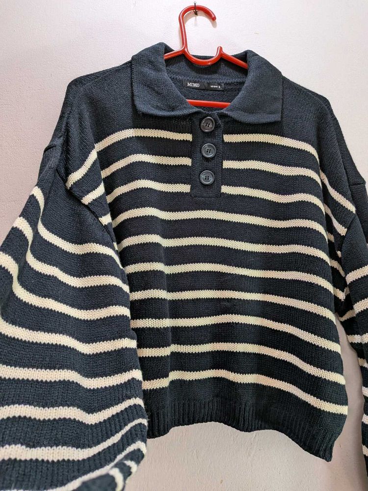 Striped Knit Sweater  💚