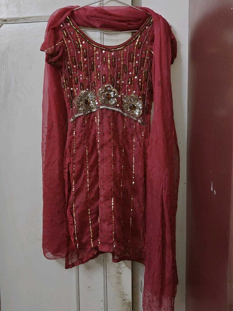 Beautiful Party Wear Kurta With Dupptta Heavy Work