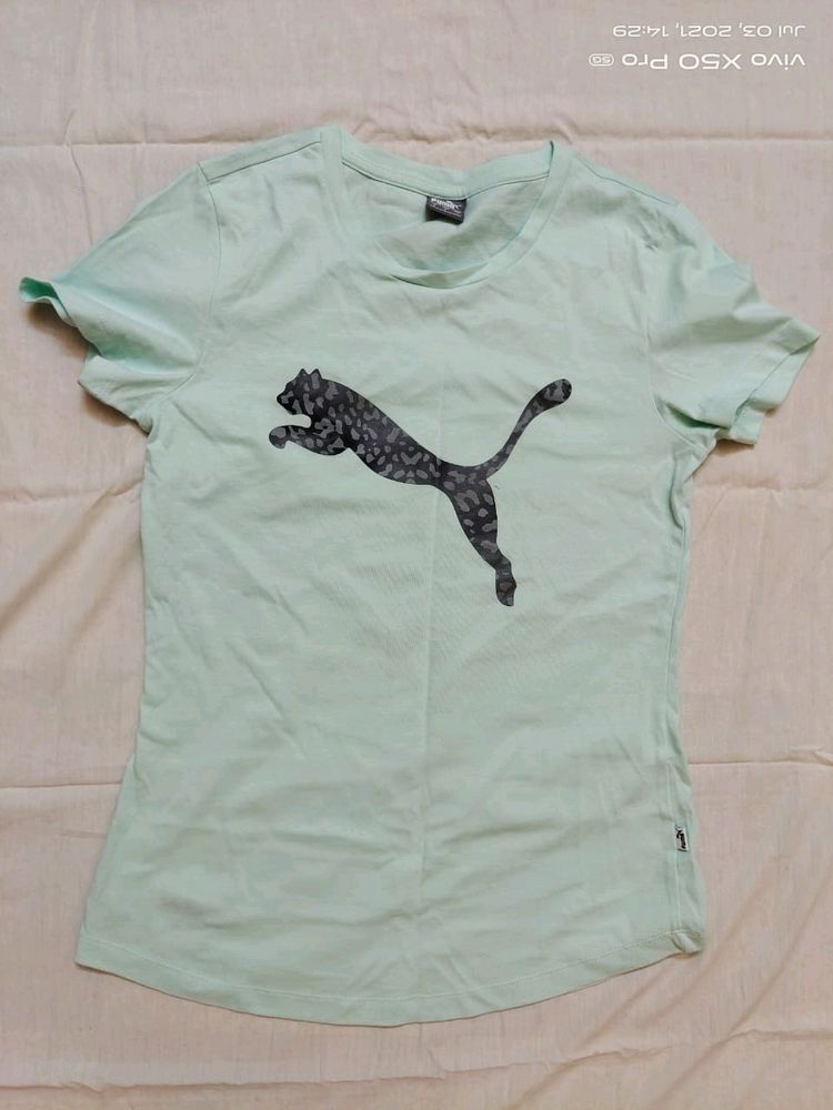 Brand new puma tshirt