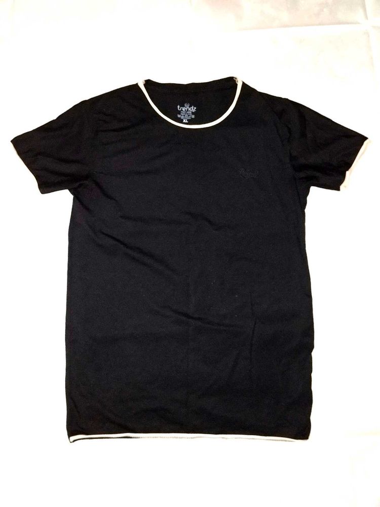 Black T-shirt