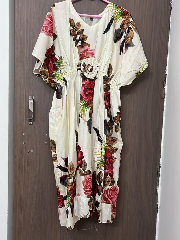 Comfy New Nightwear Gown For M &amp;L