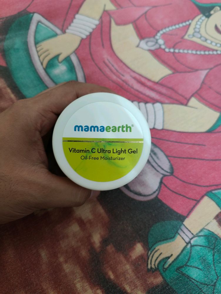 Mamaearth Vitamin C Ultra Light Gel