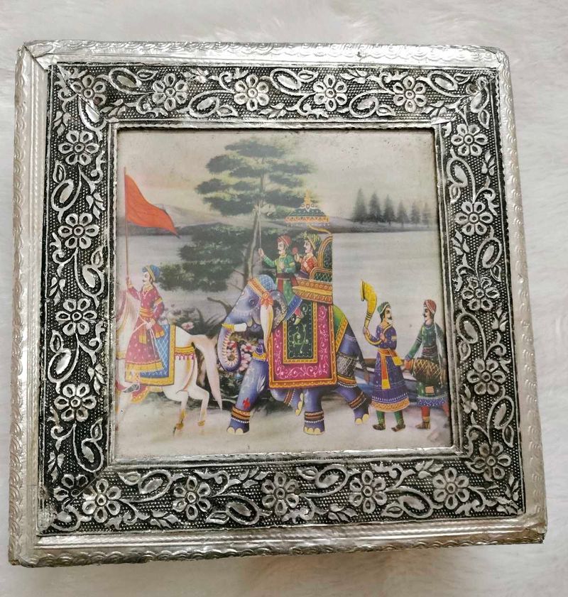 Aluminium dry fruits box