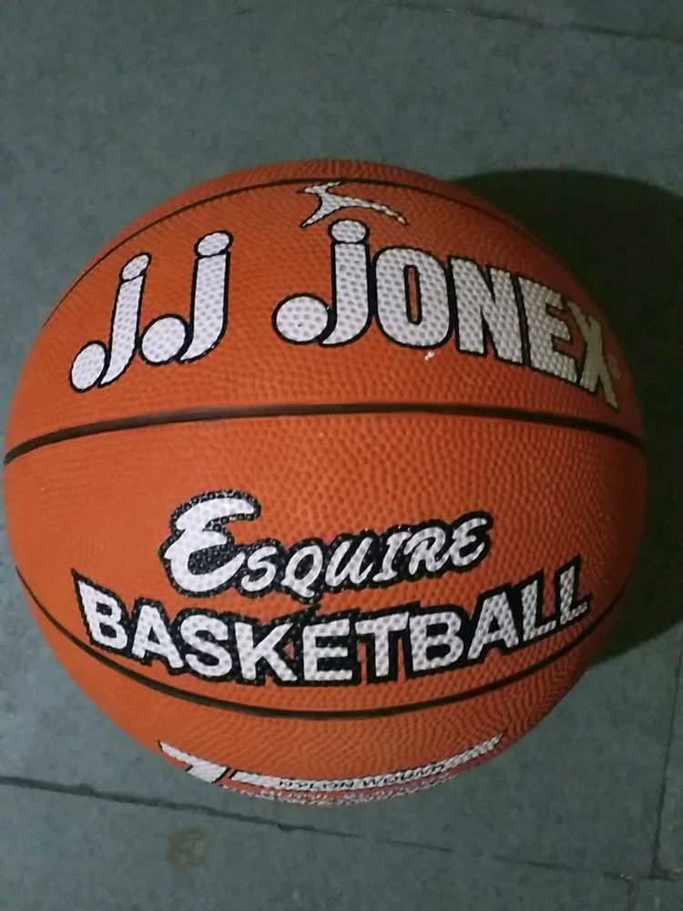 JJ Jonex Esquire Basketball