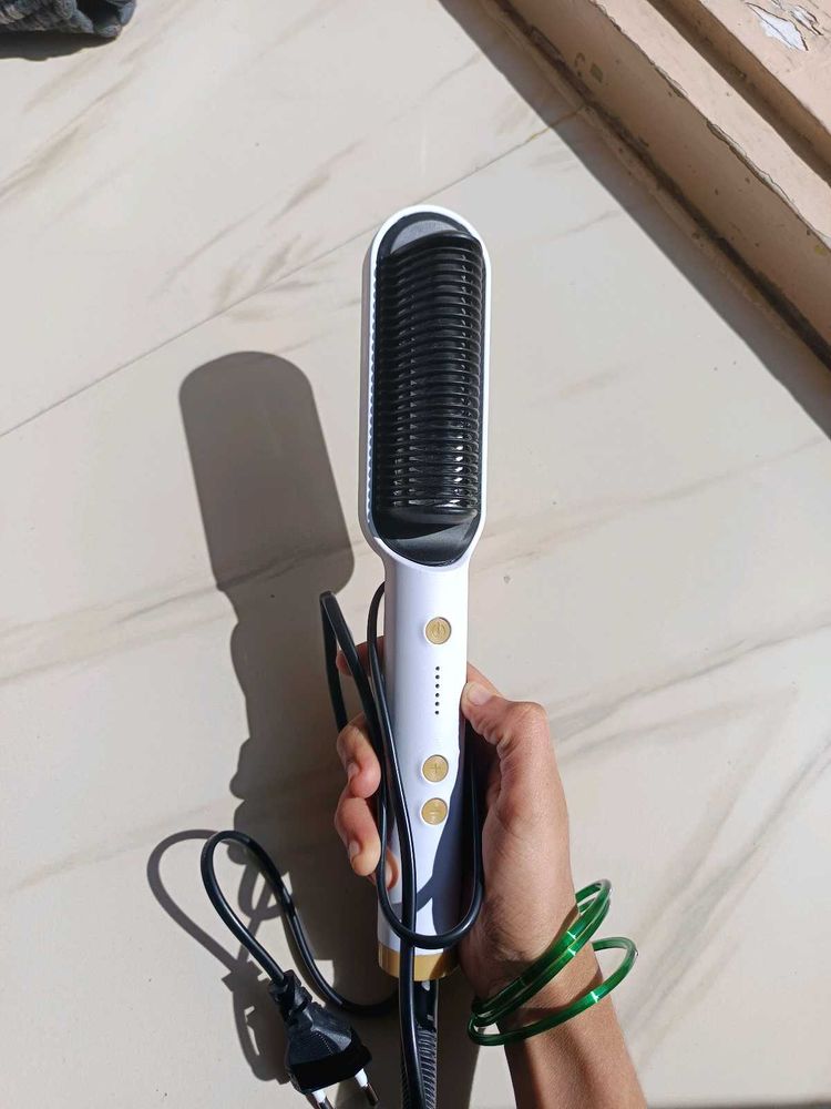 Straight Comb Hair Stylist