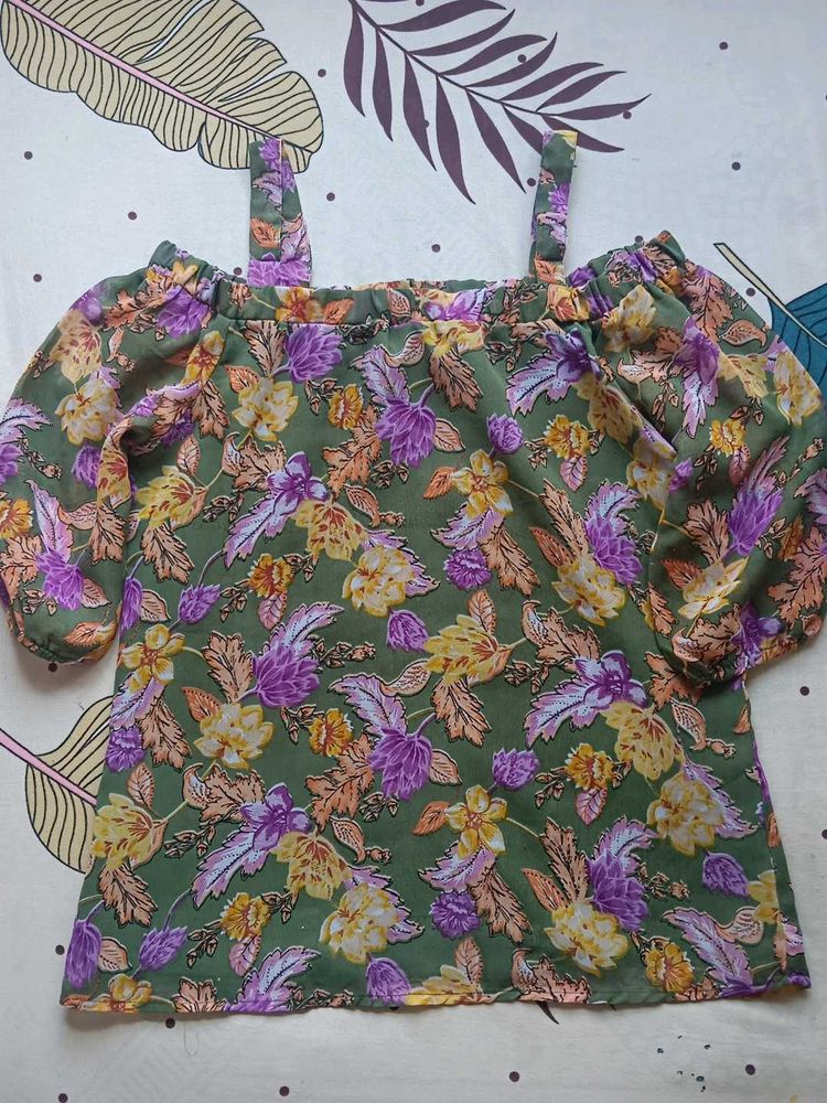 Floral Print Off-Shoulder Top