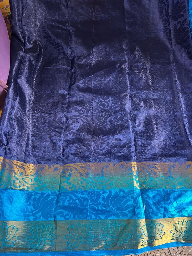 Used Saree with tailored blouse for sale