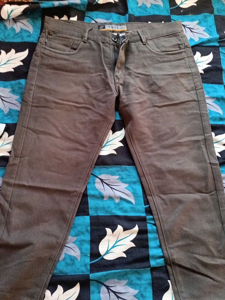 Men&#39;s Grey Jeans with white shirt (combo)