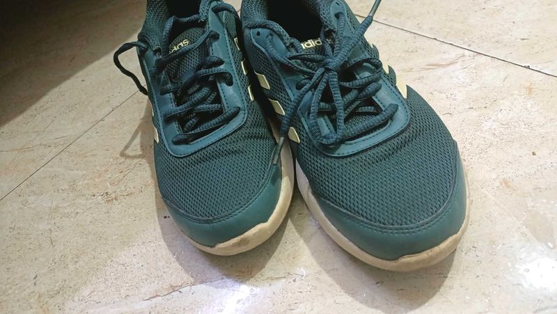 Adidas Green Sports shoes