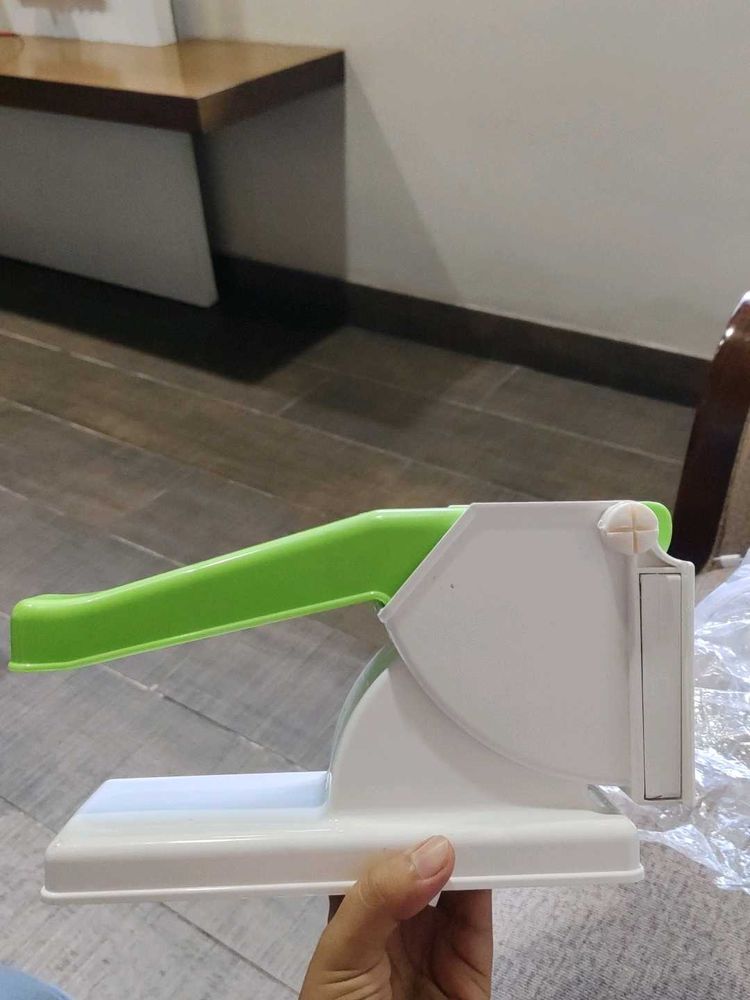 Potato Chopper With Cleaning Tool