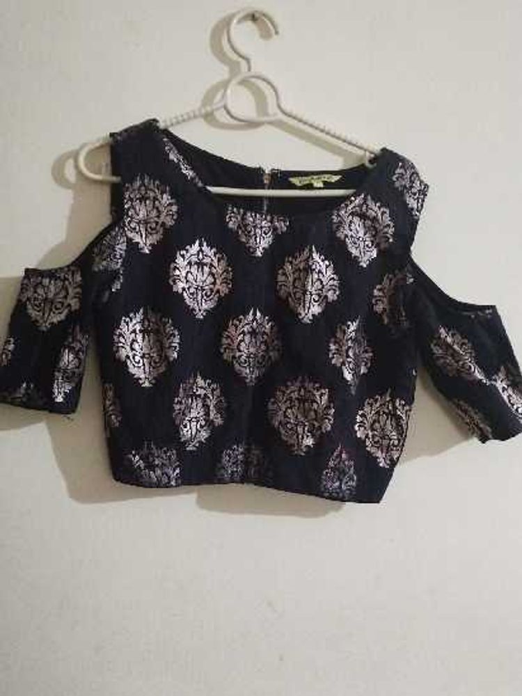 Elegant Black &amp; Silver Blouse