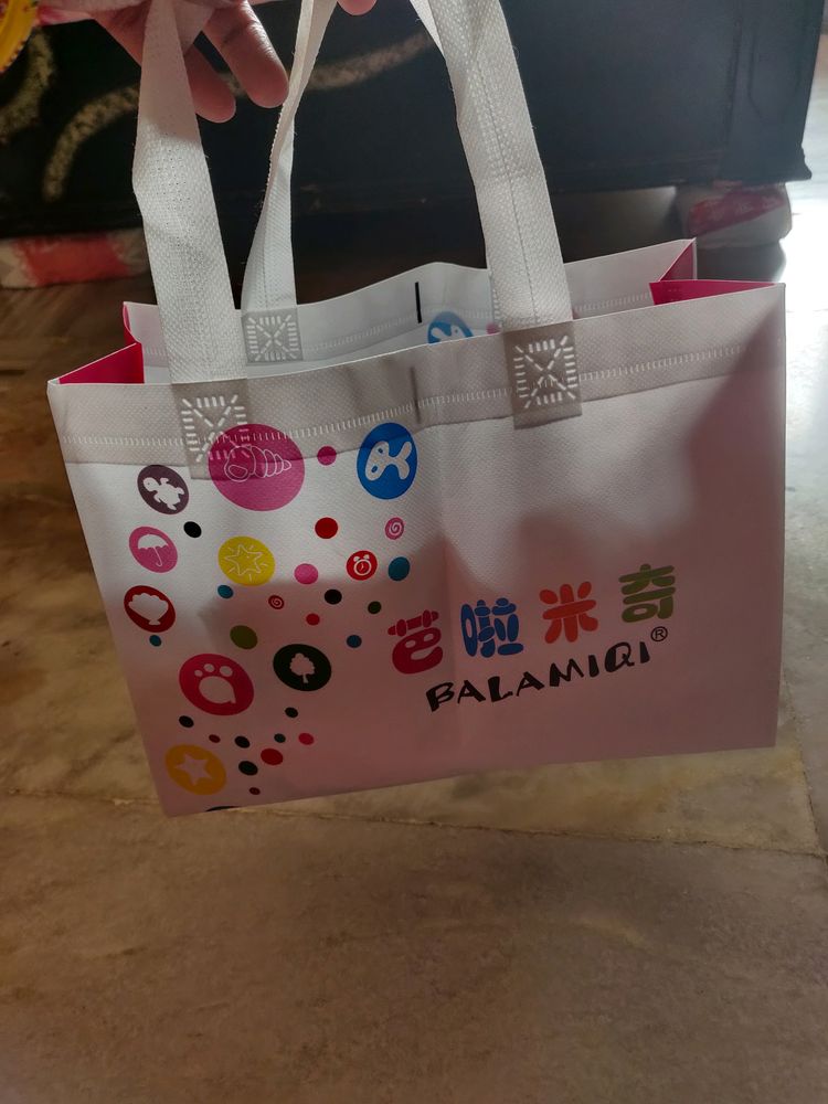 White Cute Bag