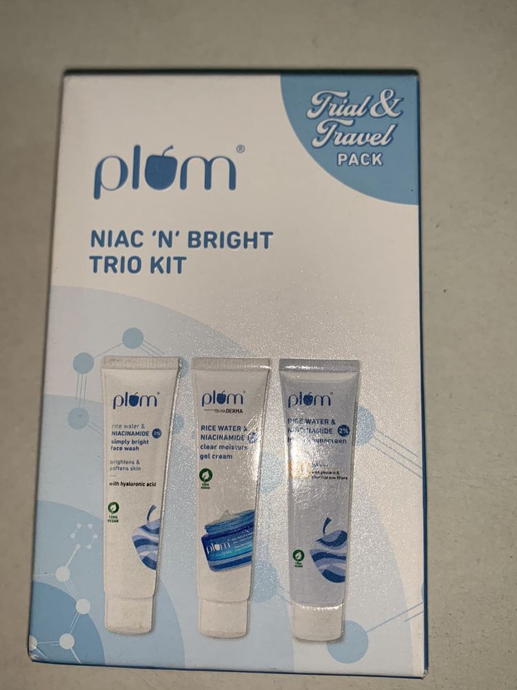 Plum Niacinamide Trio Kit