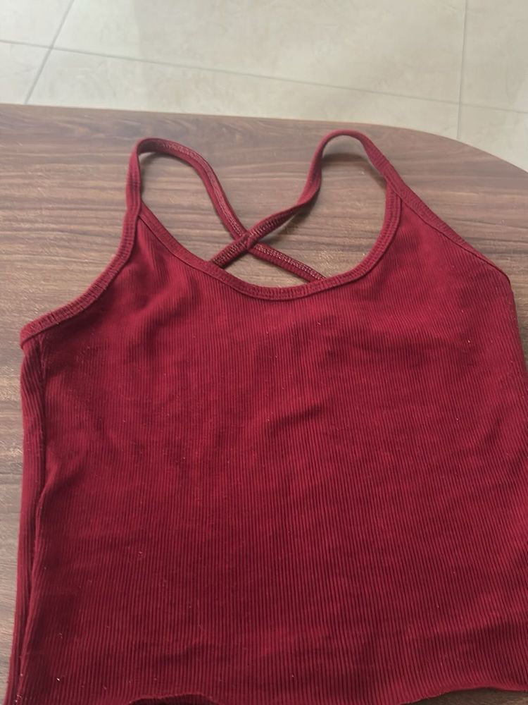 Crop top