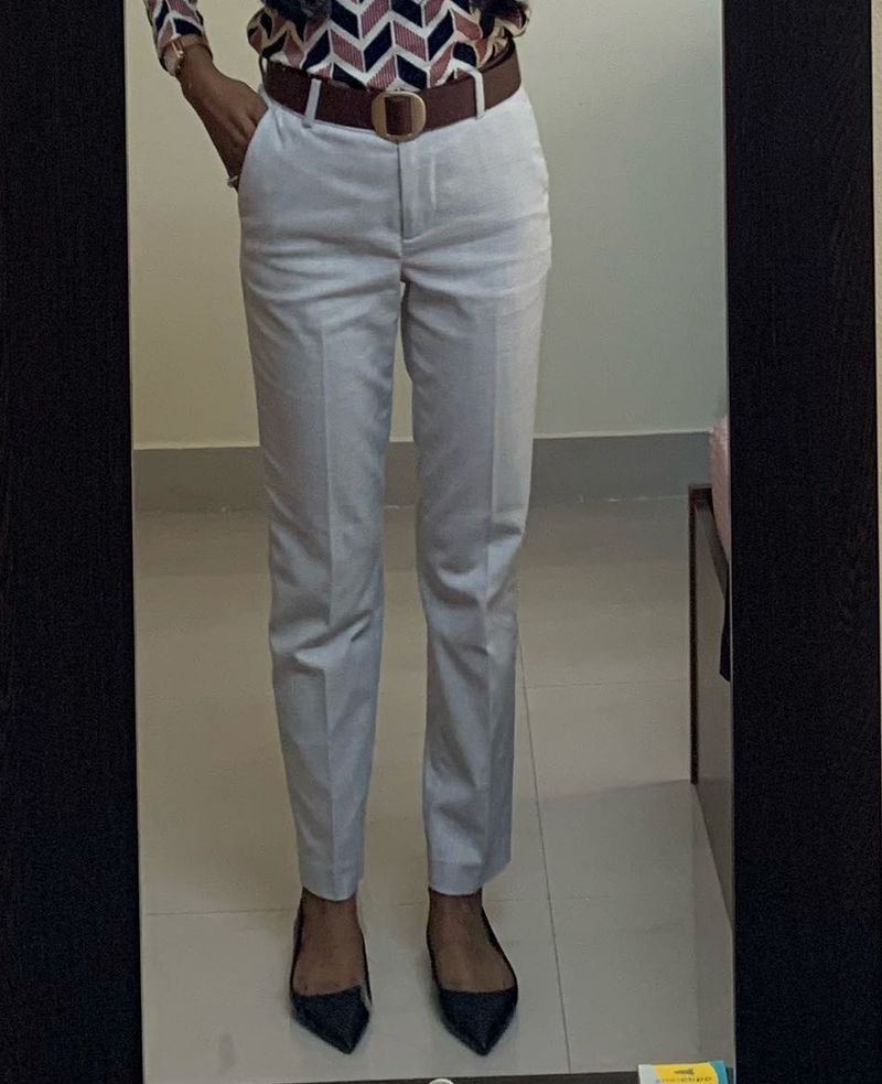 H&amp;M CIGARETTE ANKLE LENGTH TROUSER