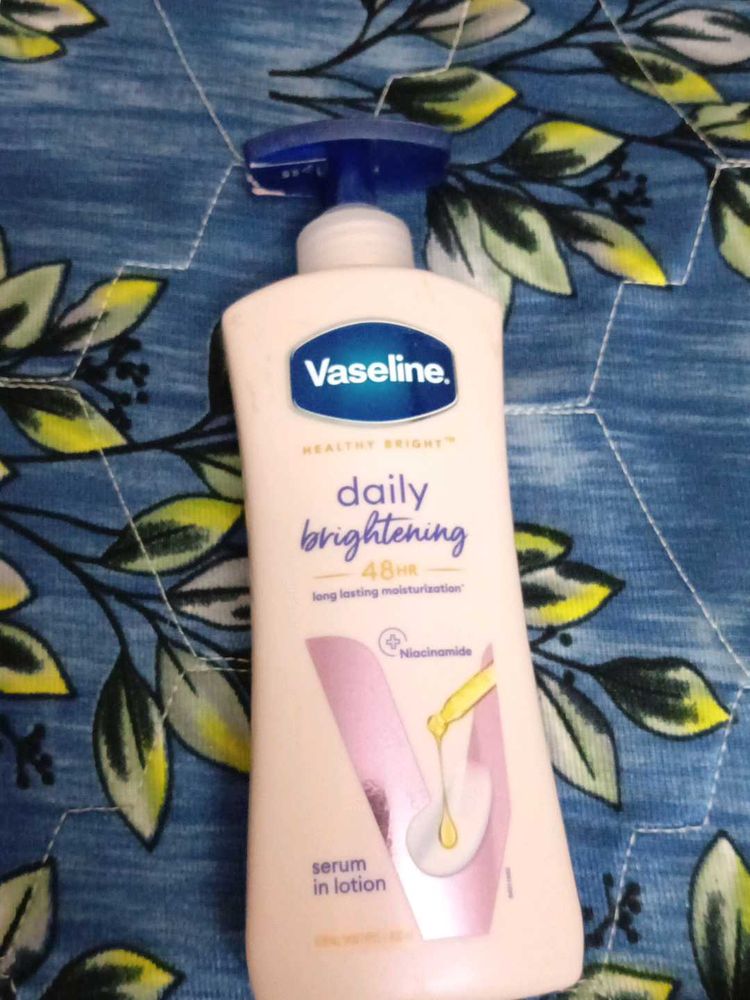 Vaseline Brightening Moisturizer