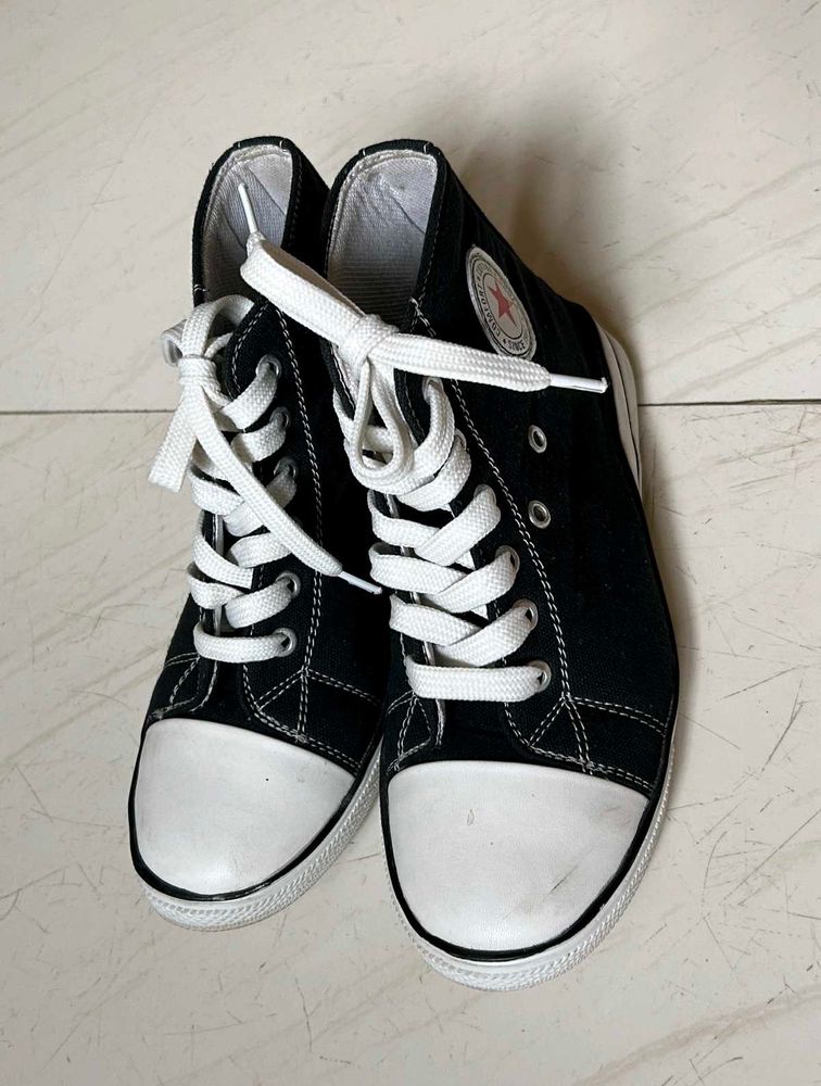 Casual Shoe
