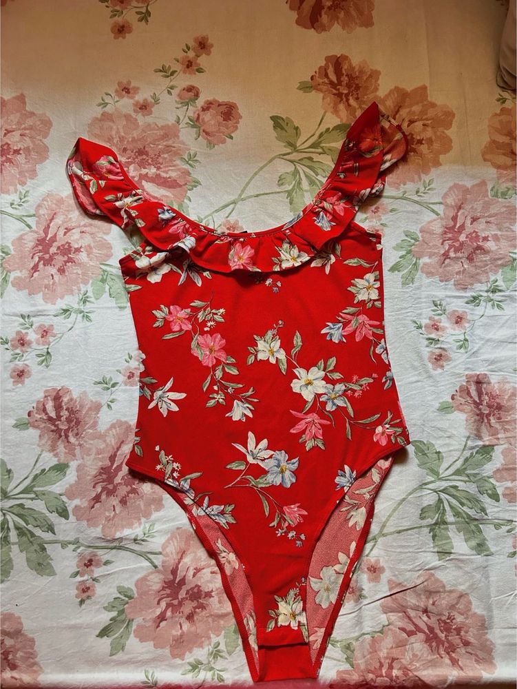 Floral Off Shoulder  Ruffle Bodysuit