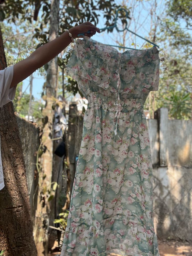 Beautiful Floral Primted Dress