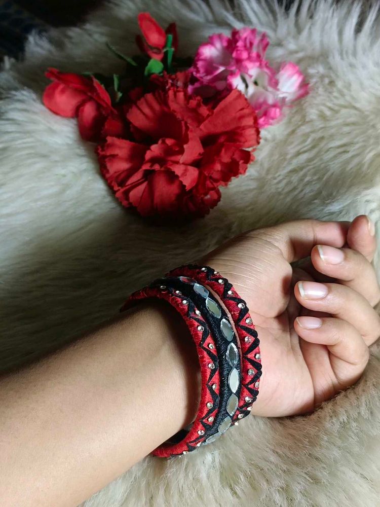 Handmade Navratri Bangles For One Hand