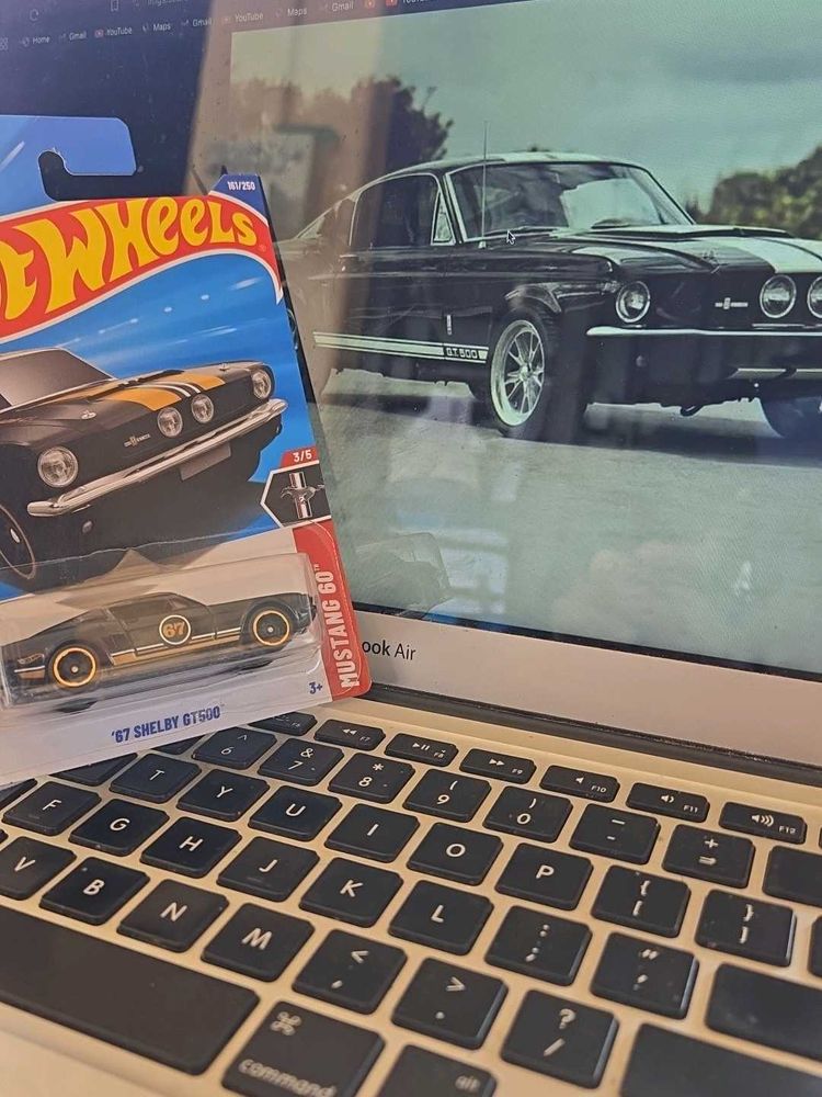 Hot Wheels '67 Shelby GT500