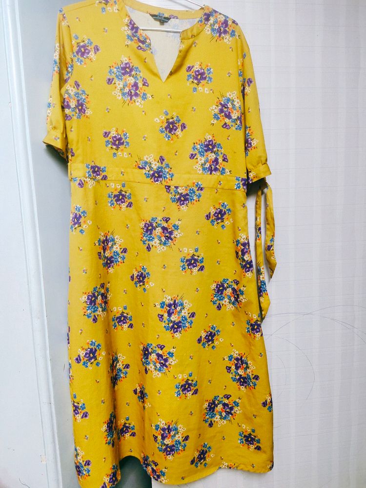 Ajio rayon top
