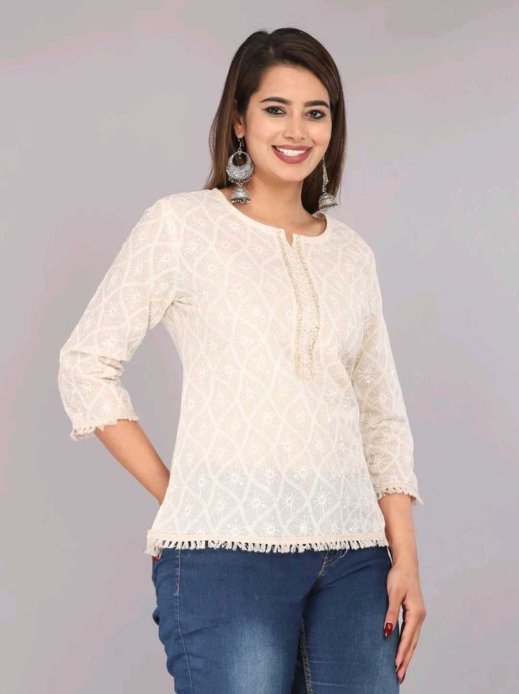 Cotton Off White top