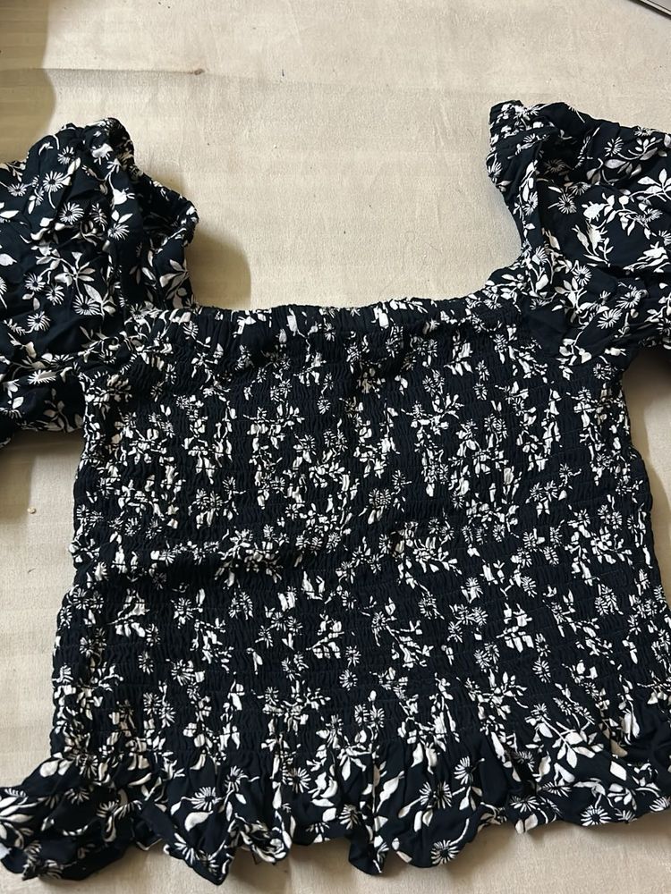 Black Floral Crop Top