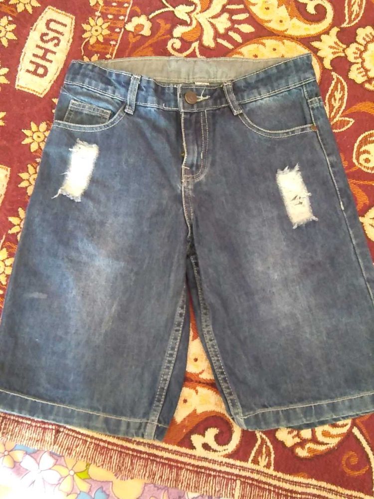 Blue light fade jeans shorts