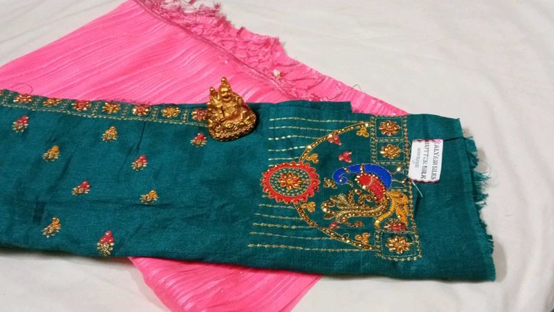 Absolutely never used beautiful fancy Saree💐💐💐