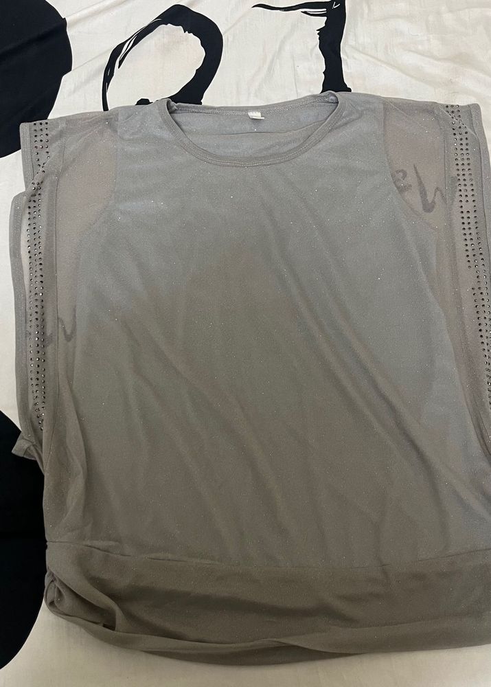 Sleeveless embellished Gray Shimmery Top