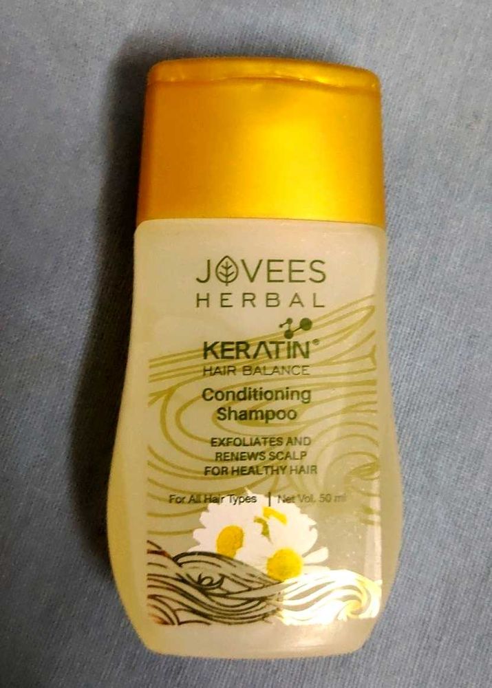 Jovees Herbal Hair conditioning shampoo