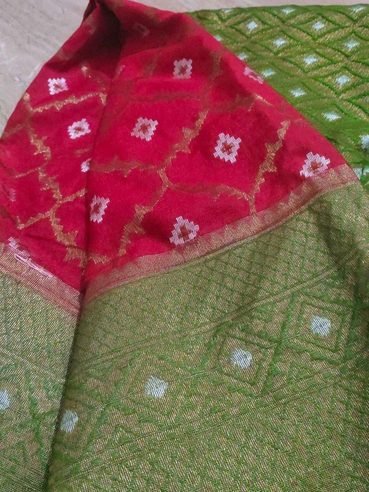 Elegant Red &amp; Green Saree