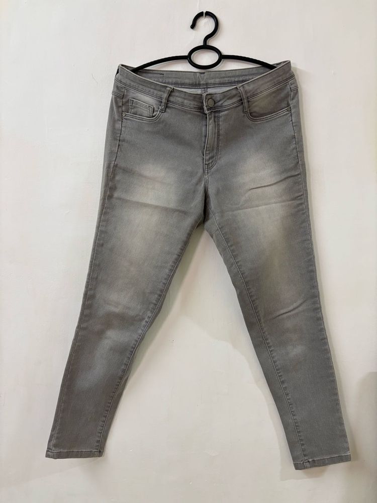 Grey Wash Jeans