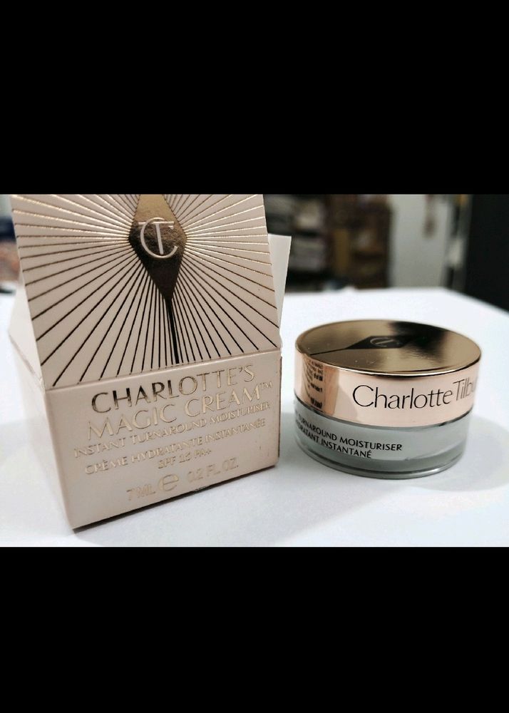 Charlotte&#39;s Magic Cream Moisturizer, Authentic