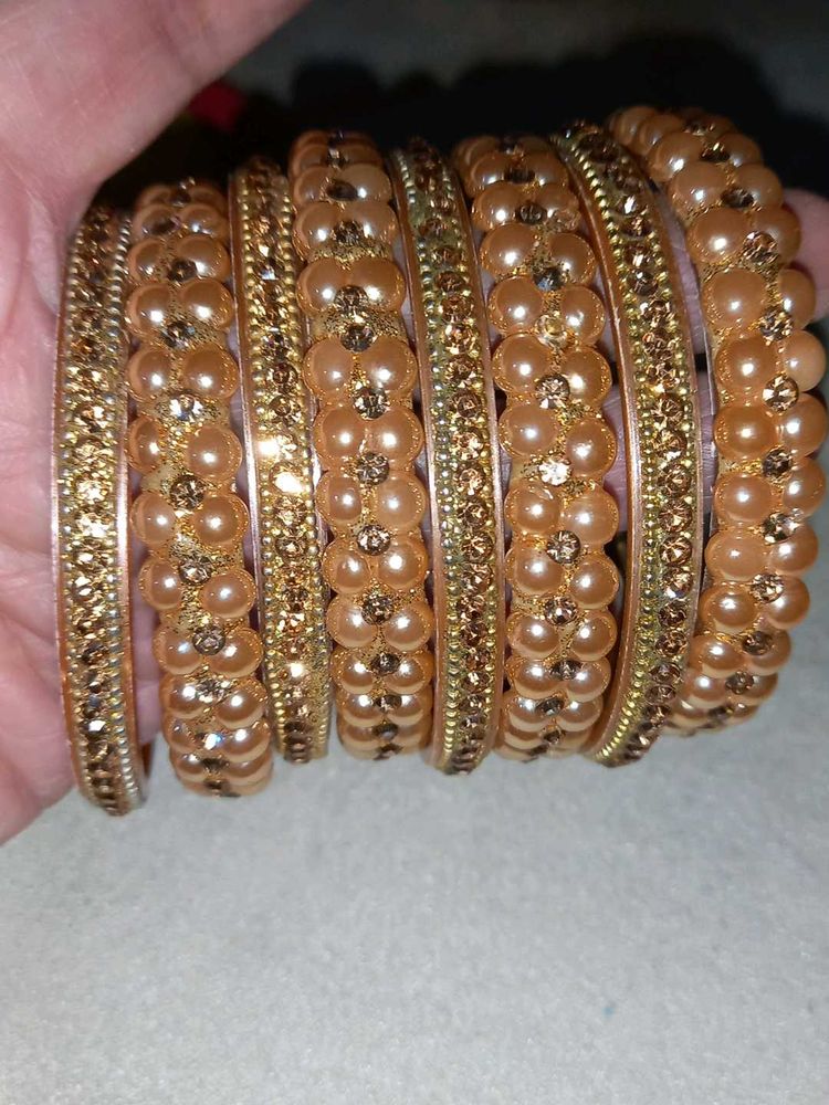 8 Bangles Golden Color