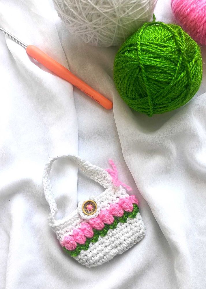 Crochet airpods bag