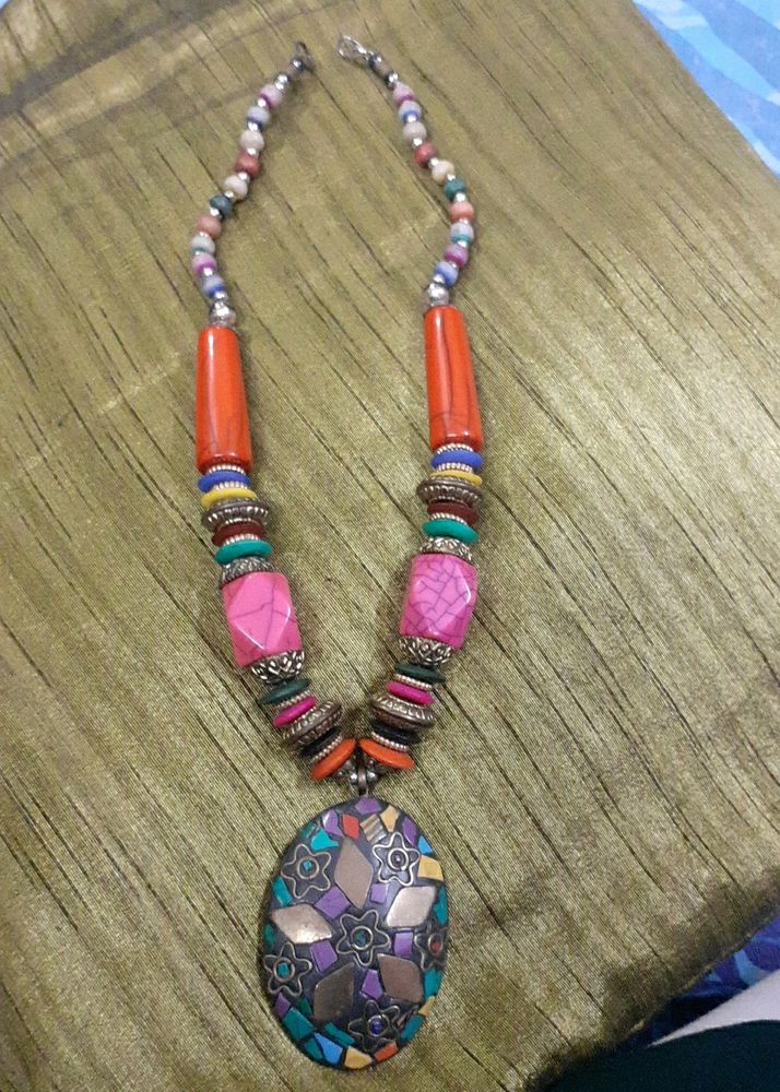 Neclace Multicolored