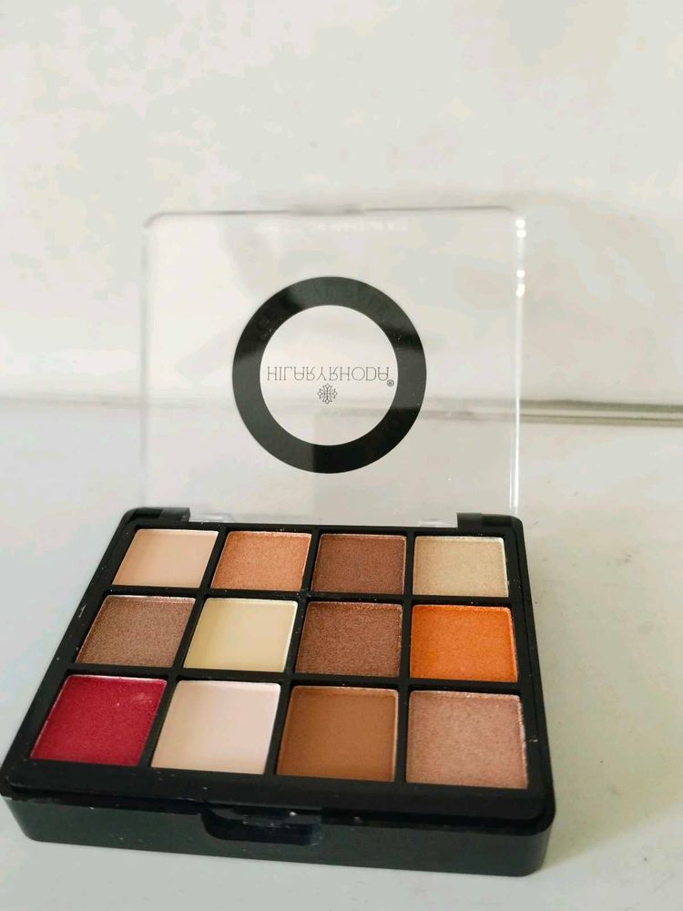 Hilary Rhoda Face &amp; Eyeshadow Palette