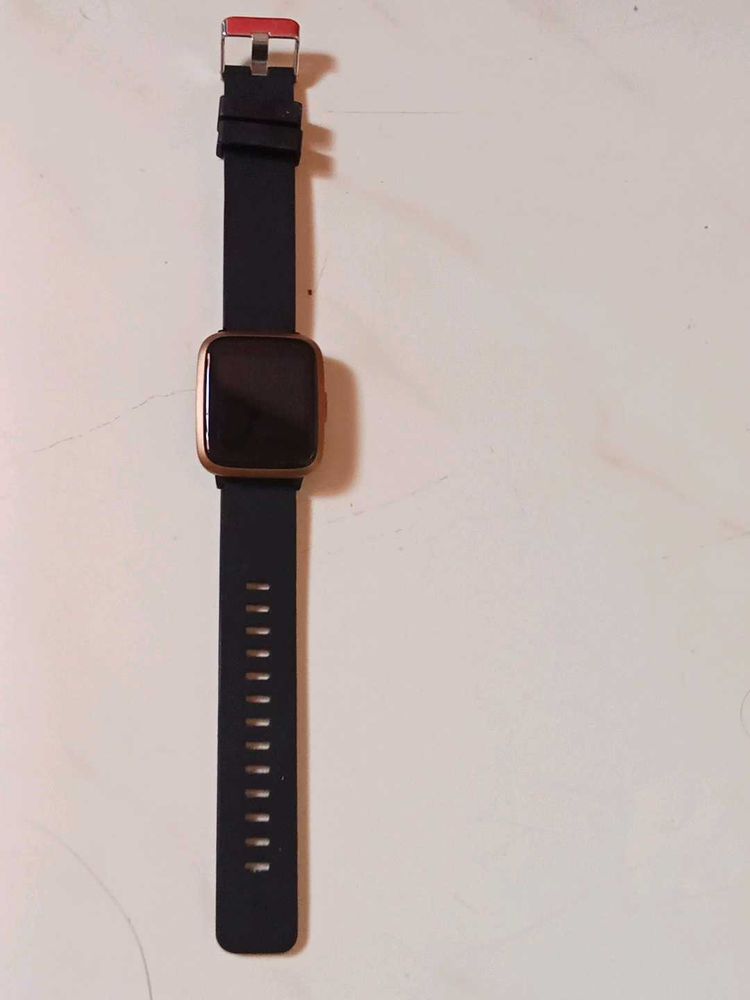 Smart Watch - Fitness Tracker