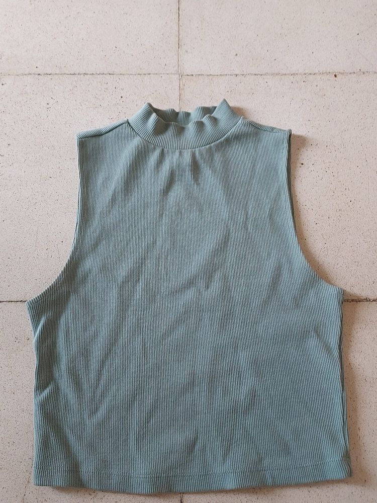 Rippend Crop Tank Top