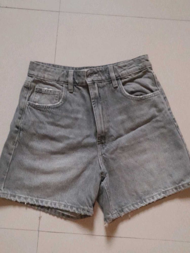 Stylish Grey Denim Shorts for women
