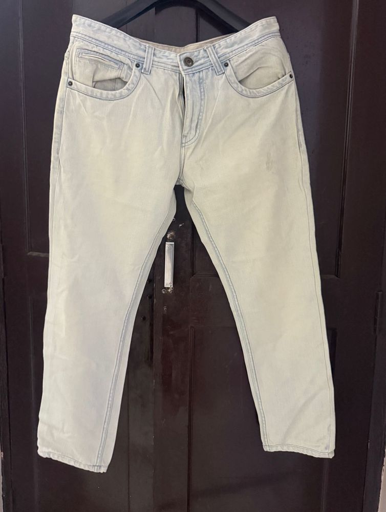Light Wash Denim Jeans
