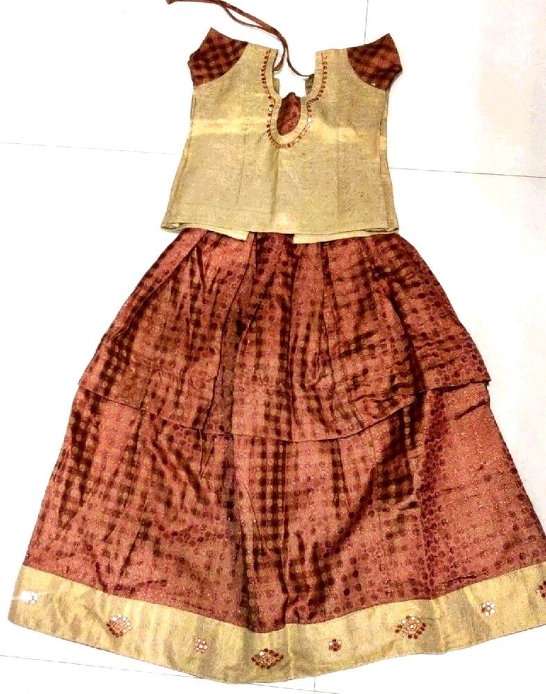 Girl&#39;s Lehanga Choli